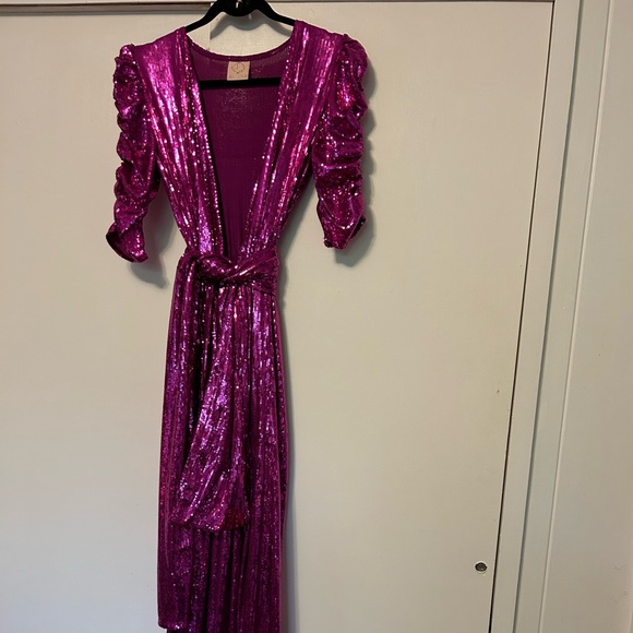 Julia Clancey Olivia Palazzo Sequin Jumpsuit with Turban - Picture 5 of 10